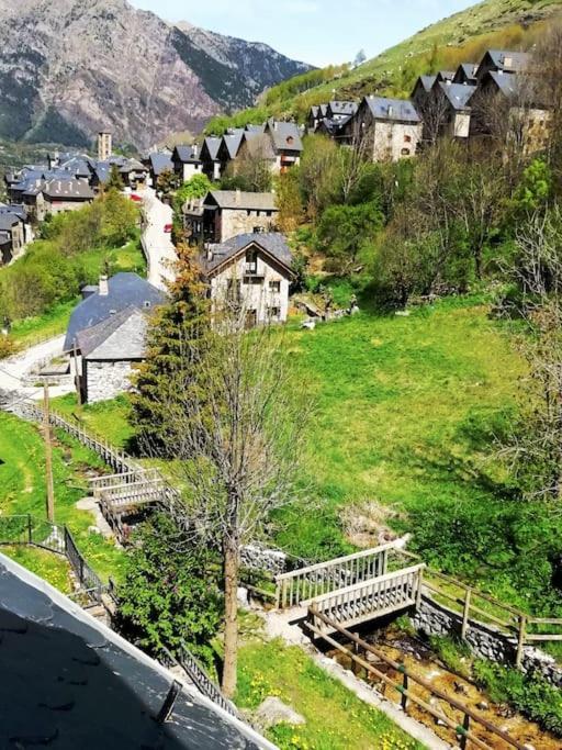 Duplex Con Terraza Y Vistas Panoramicas En Tauell Leilighet Eksteriør bilde