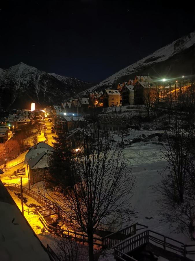 Duplex Con Terraza Y Vistas Panoramicas En Tauell Leilighet Eksteriør bilde